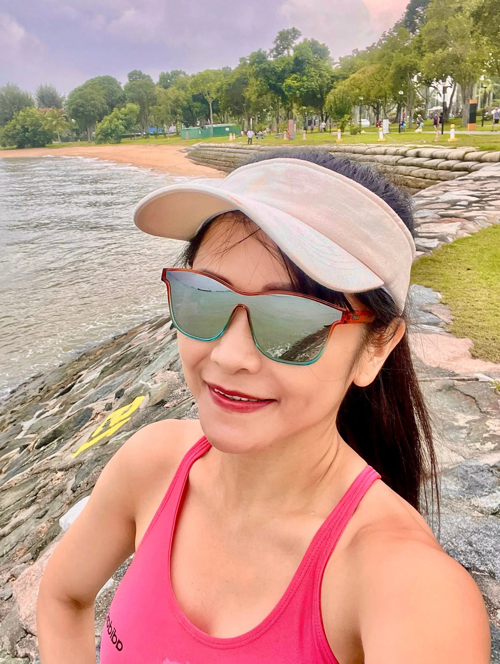 DISCO PIGEON TAKES FLIGHT Aura Shades