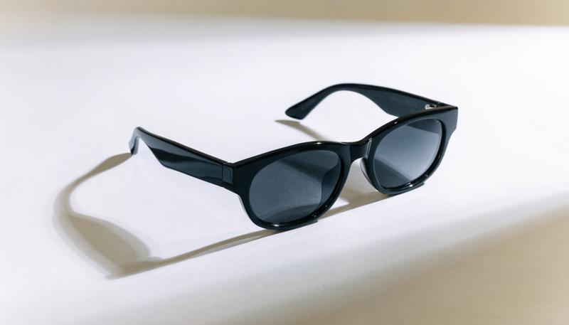 Classic black sunglasses frame