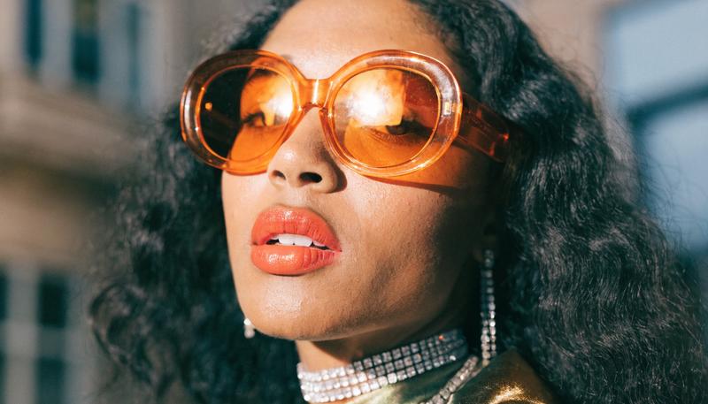 Oversized sunglasses fashion frames